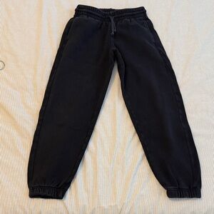 TNA boyfriend sweatpants in black